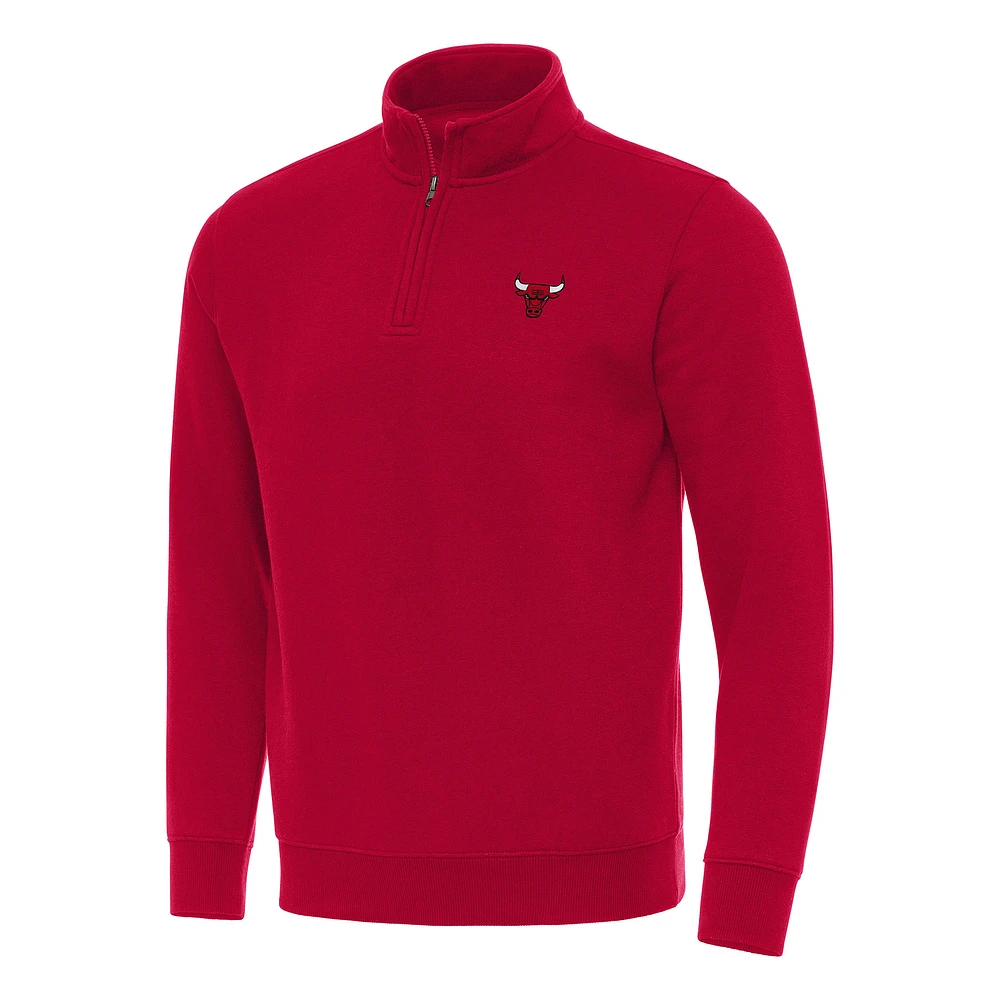 Men's Antigua  Red Chicago Bulls Victory Quarter-Zip Mock Sweatshirt