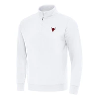Men's Antigua Chicago Bulls Victory Quarter-Zip Mock Sweatshirt