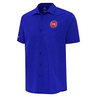 Men's Antigua Detroit Pistons Activate Woven Short Sleeve Button-Up Shirt