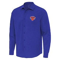 Men's Antigua New York Knicks Exposure Woven Long Sleeve Button-Up Shirt