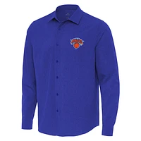Men's Antigua New York Knicks Exposure Woven Long Sleeve Button-Up Shirt