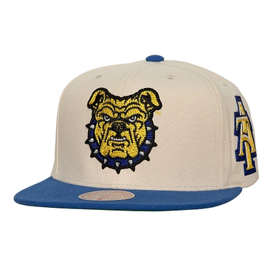 Men's Mitchell & Ness  Cream North Carolina A&T Aggies Chainstitch Hook Logo Snapback Hat