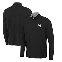 Men's Antigua  Black New York Yankees Content Quarter-Zip Top