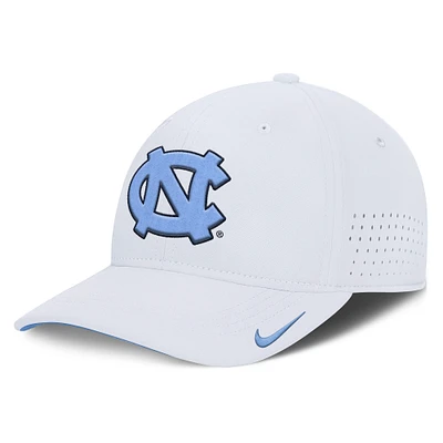 Men's Nike White North Carolina Tar Heels 2025 On-Field Gameday Performance Flex Hat