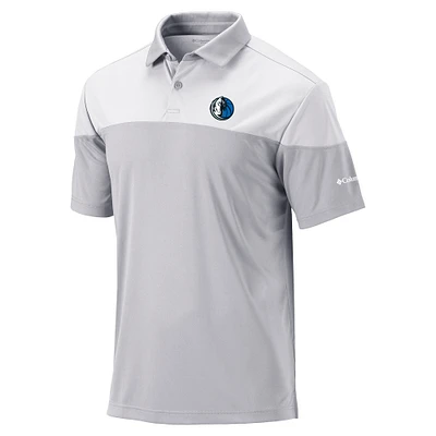 Men's Columbia  Gray Dallas Mavericks Omni-Wick Best Ball Polo