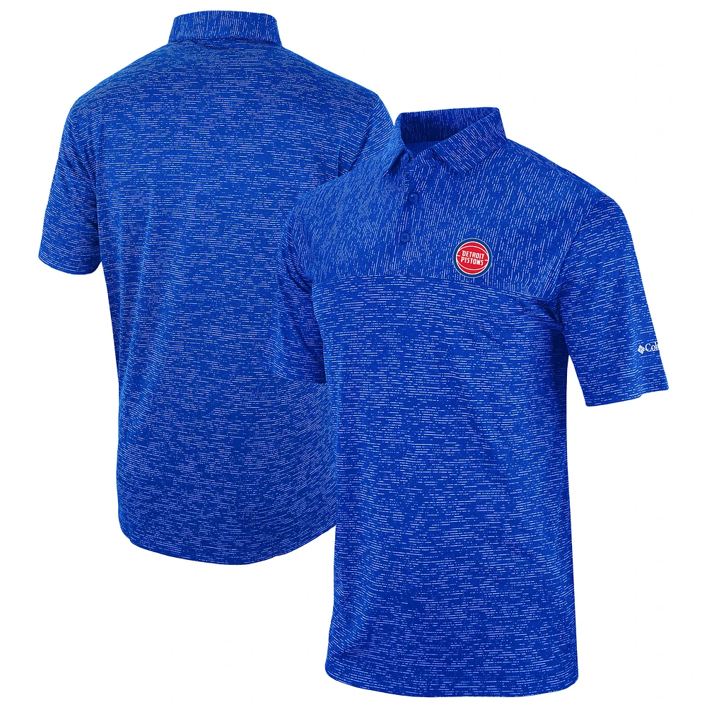 Men's Columbia Blue Detroit Pistons Omni-Wick Heading Out Polo