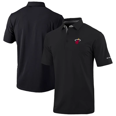Men's Columbia Black Miami Heat Omni-Wick Even Lie Polo