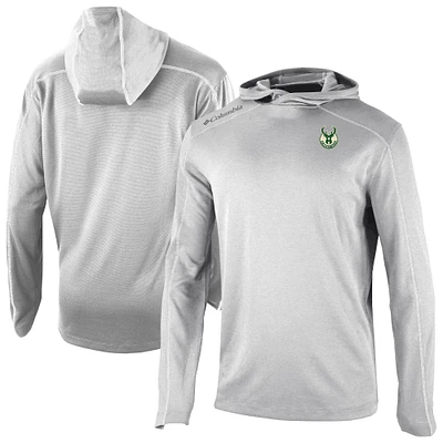 Men's Columbia Gray Milwaukee Bucks Omni-Wick Shotgun Pullover Hoodie