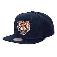 Men's Mitchell & Ness Navy Detroit Tigers Cooperstown Collection Basic Flip Snapback Hat