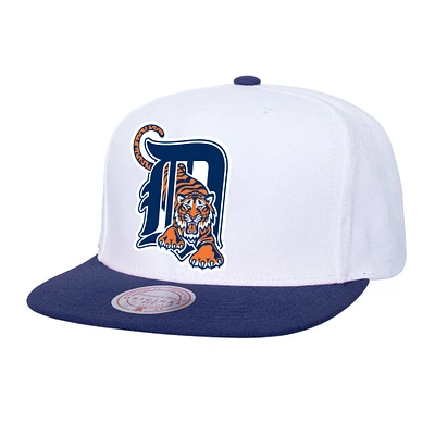 Men's Mitchell & Ness White Detroit Tigers Cooperstown Collection Basic Flip Snapback Hat