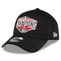 Men's New Era  Black Tampa Bay Buccaneers 2024 NFC South Division Champions Locker Room 9FORTY A-Frame Adjustable Hat