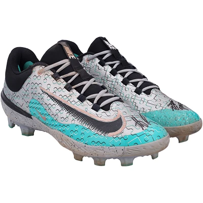 Anthony Rizzo New York Yankees Autographed Game-Used Gray/Teal Nike Phantom GX Elite AG Pro Peak Cleats from the 2024 MLB Season