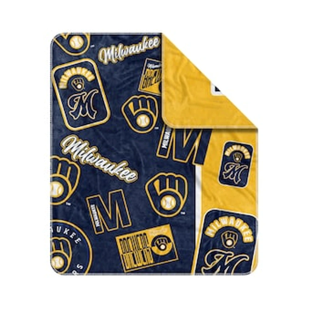 Milwaukee Brewers 50" x 60" Dream Weave Throw Blanket