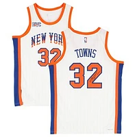 Karl-Anthony Towns New York Knicks Autographed Nike White 2024-25 City Edition Swingman Jersey