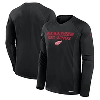 Men's Fanatics Black Detroit Red Wings Authentic Pro Rink Tech Raglan Long Sleeve T-Shirt