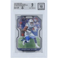 Jonathan Taylor Indianapolis Colts Autographed 2020 Panini Prizm #332 Beckett Fanatics Witnessed Authenticated 9/10 Rookie Card