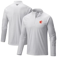 Men's Columbia  White Calgary Flames Terminal Tackle Omni-Wick Raglan Quarter-Zip Top