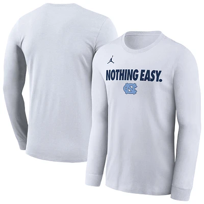 Men's Jordan Brand White North Carolina Tar Heels 2025 On-Court Bench Long Sleeve T-Shirt