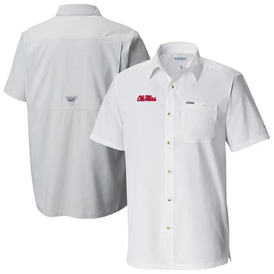 Men's Columbia  White Ole Miss Rebels Slack Tide Omni-Wick Button-Up Camp Shirt