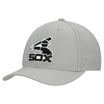 Unisex Mitchell & Ness  Gray Chicago White Sox Basic Coop Pro Adjustable Hat