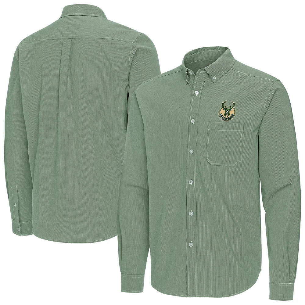 Men's Antigua Hunter Green Milwaukee Bucks Porter Woven Long Sleeve Button-Down Shirt
