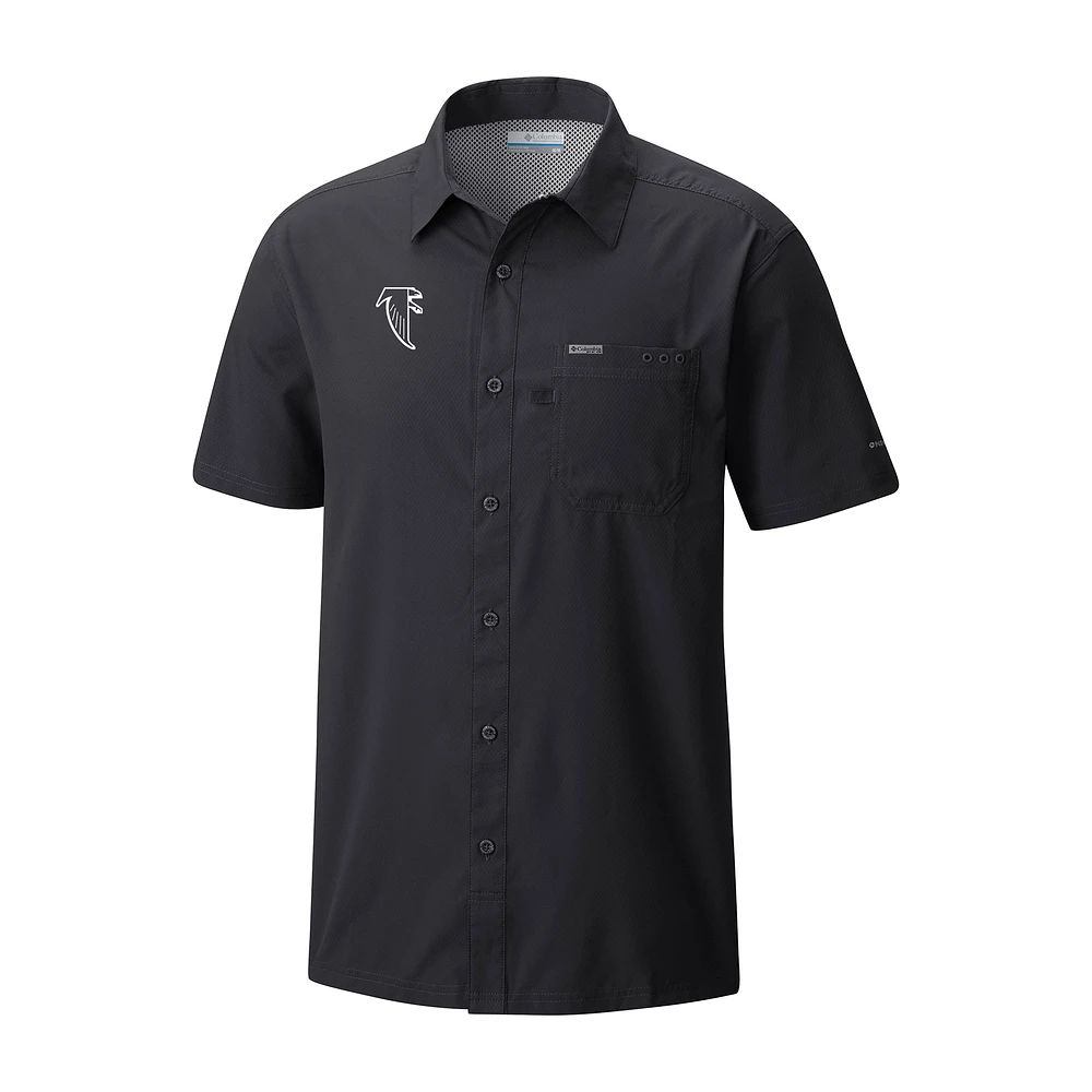 Men's Columbia Atlanta Falcons Slack Tide Omni-Wick Throwback Logo Button-Up Camp Shirt