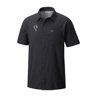 Men's Columbia Atlanta Falcons Slack Tide Omni-Wick Throwback Logo Button-Up Camp Shirt