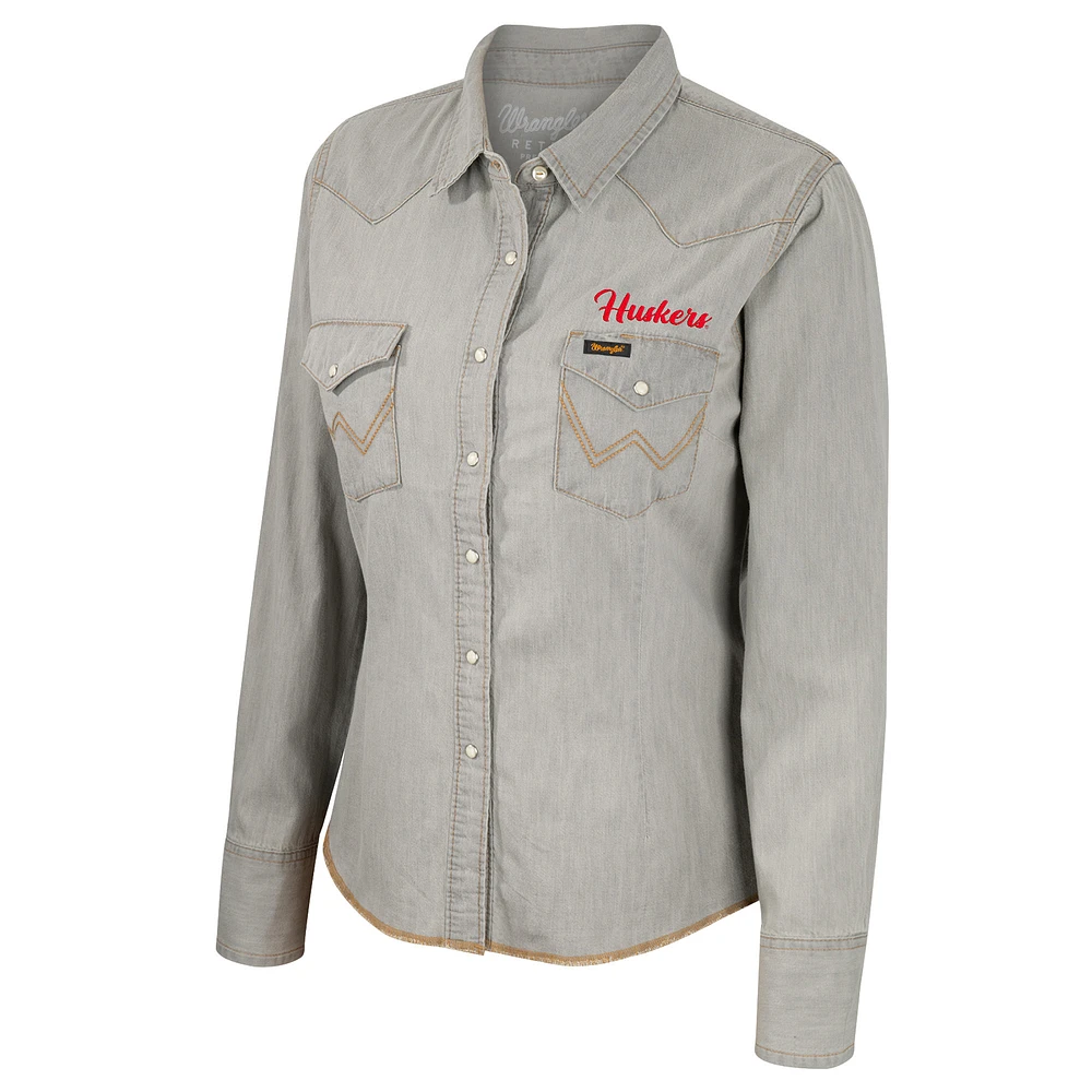 Women's Colosseum x Wrangler Gray Nebraska Huskers Long Sleeve Western Full-Snap Shirt