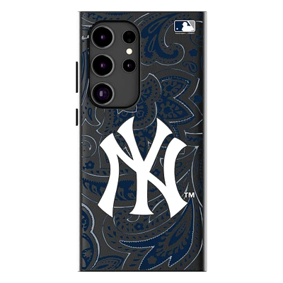 Keyscaper New York Yankees Paisley Galaxy Magnetic Bump Case