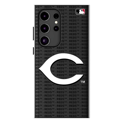 Keyscaper Cincinnati Reds Text Backdrop Galaxy Magnetic Bump Case