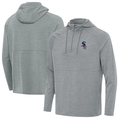 Men's Antigua Heather Gray Chicago White Sox Spikes Stars and Stripes Team Logo Quarter-Zip Pullover Hoodie