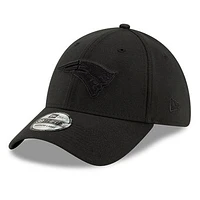 Men's New Era Black England Patriots Logo 39THIRTY Flex Hat