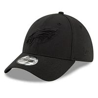 Men's New Era Black Philadelphia Eagles Logo 39THIRTY Flex Hat