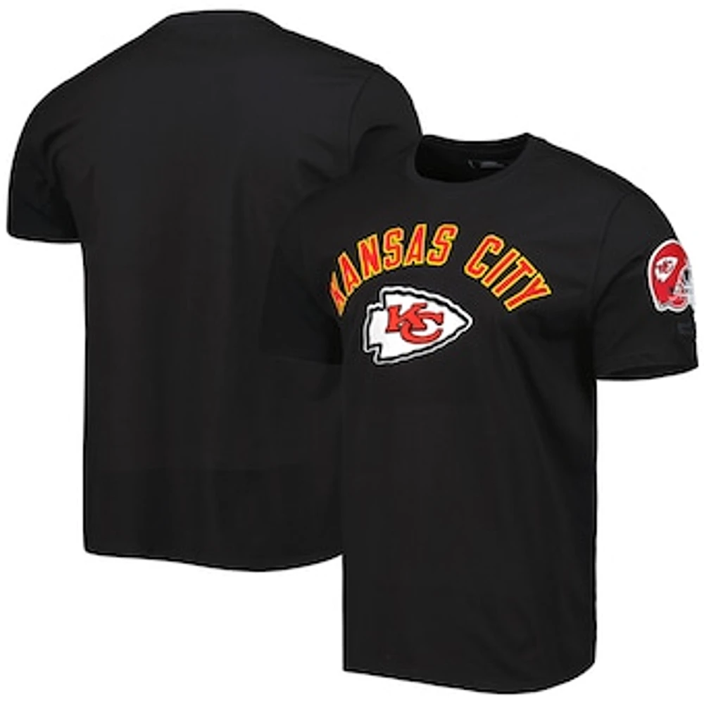 Men's Pro Standard Kansas City Chiefs Team Classic Bristle Slim-Fit T-Shirt