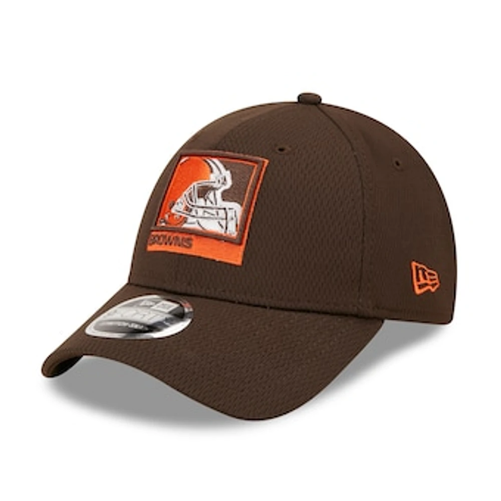 Men's New Era Brown Cleveland Browns Framed AF 9FORTY Snapback Hat