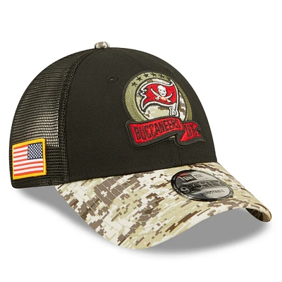 Men's New Era Black/Camo Tampa Bay Buccaneers 2022 Salute To Service 9FORTY Snapback Trucker Hat