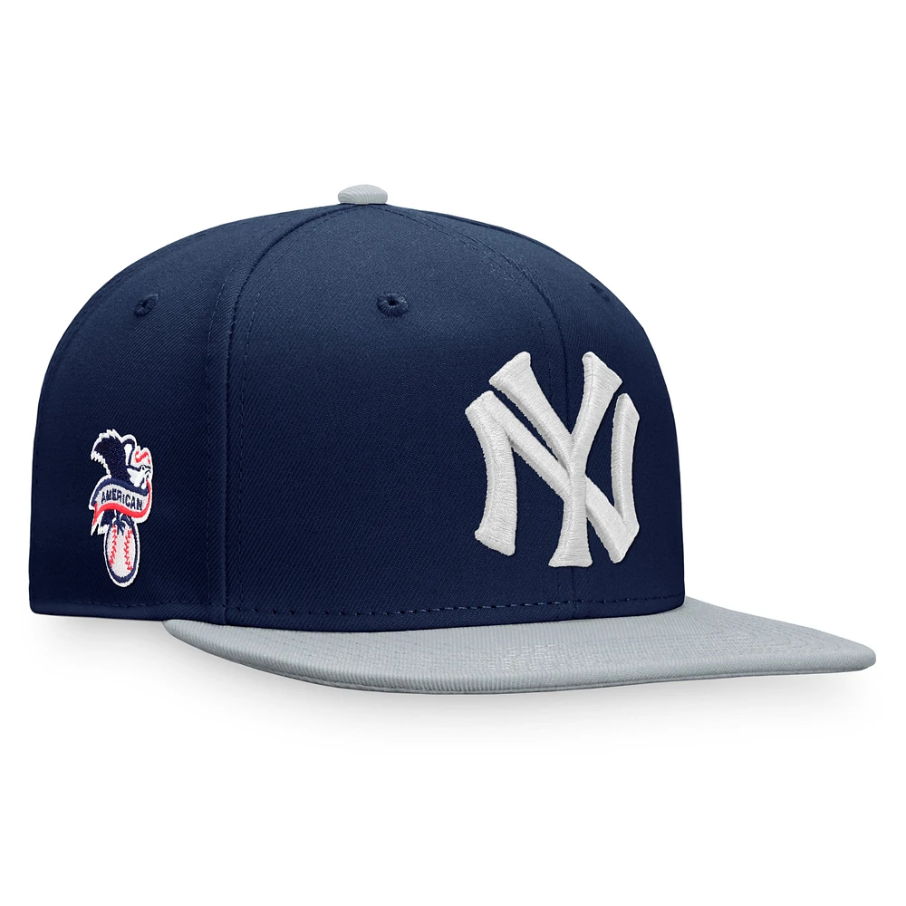 Men's Fanatics Navy/Gray New York Yankees Fundamental Two-Tone Snapback Hat