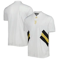 Men's adidas White Juventus Football Icon Jersey