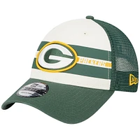 Men's New Era Cream/Green Green Bay Packers Team Stripe Trucker 9FORTY Snapback Hat