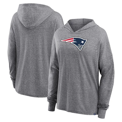 Women's Fanatics Heather Gray New England Patriots Cozy Primary Pullover Hoodie