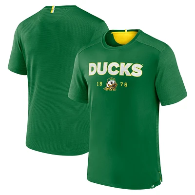 Men's Fanatics  Green Oregon Ducks Defender Rush T-Shirt