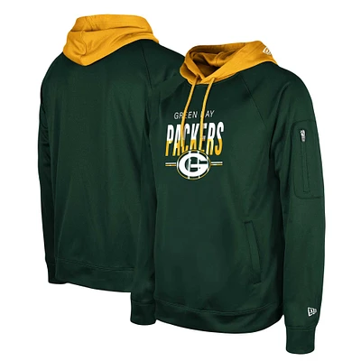 Men's New Era Green Green Bay Packers 2023 NFL Training Camp Raglan Pullover Hoodie