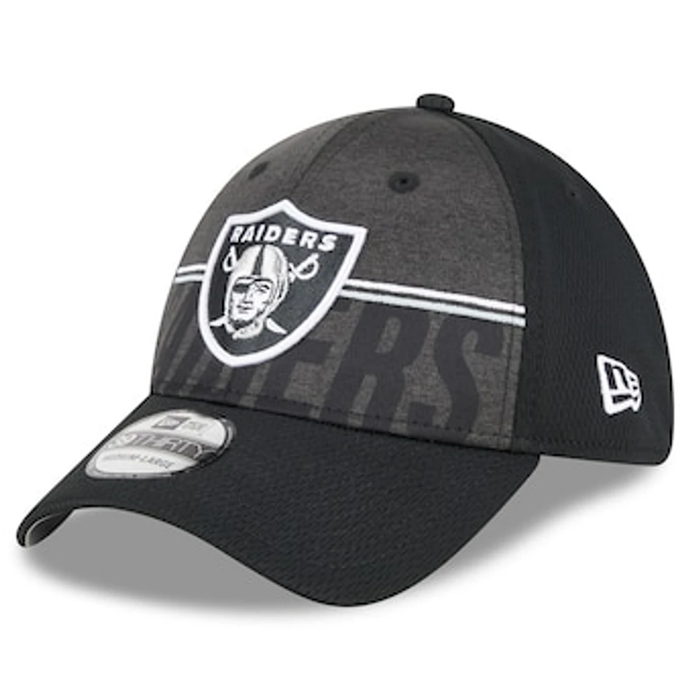 Men's New Era  Black Las Vegas Raiders 2023 NFL Training Camp 39THIRTY Flex Hat