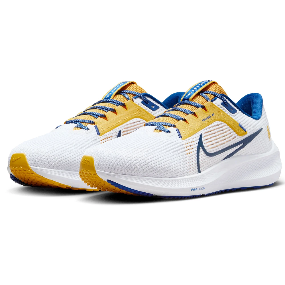 Unisex Nike  White North Carolina A&T Aggies Zoom Pegasus 40 Running Shoe