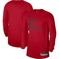 Unisex Nike Red Chicago Bulls 2023/24 Legend On-Court Practice Long Sleeve T-Shirt