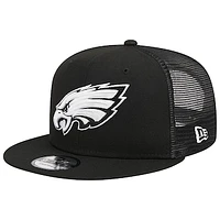 Men's New Era Black Philadelphia Eagles Main Trucker 9FIFTY Snapback Hat Main Trucker 9FIFTY Snapback Hat