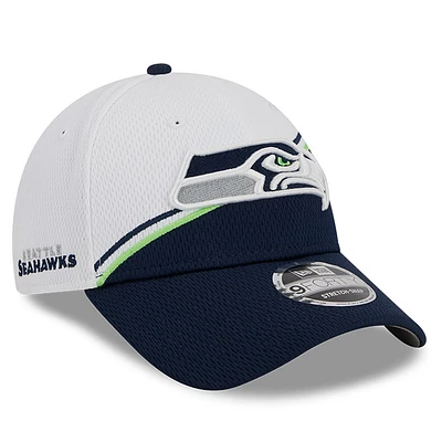 Men's New Era  White/Navy Seattle Seahawks 2023 Sideline 9FORTY Adjustable Hat