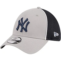 Men's New Era Navy York Yankees Pipe 39THIRTY Flex Hat