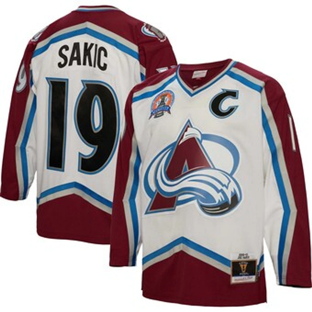 Men's Mitchell & Ness Joe Sakic White Colorado Avalanche  2000 Captain Patch Blue Line Player Jersey