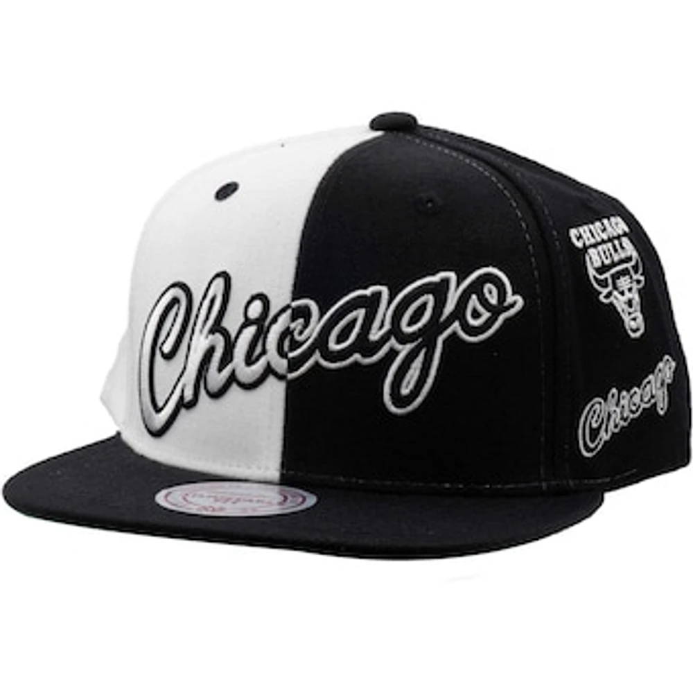 Men's Mitchell & Ness Black/White Chicago Bulls Hardwood Classics Night & Day Snapback - Hat